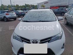 Blanco Usado 2014 Toyota Auris Active Berlina | 6500 € (Buen precio)