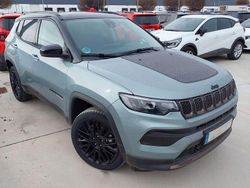 Verde Usado 2024 Jeep Compass Altitude SUV | 28.900 € (Precio justo)