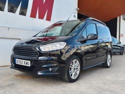 Negro Usado 2018 Ford Tourneo Courier Ambiente Monovolumen | 9900 € (Un poco caro)