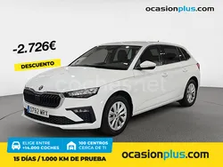 Blanco Usado 2024 Skoda Scala Selection Utilitario | 18.990 € (Precio justo)