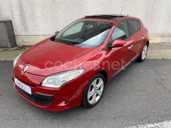 Granate Usado 2010 Renault Mégane III Dynamique Berlina | 5690 € (Precio justo)