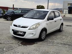 Blanco Usado 2011 Hyundai i20 Comfort Berlina | 3990 €