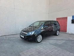 Negro Usado 2011 Opel Zafira Cosmo Monovolumen | 3599 € (Buen precio)