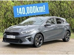 Gris / plata Usado 2021 Kia Ceed Berlina | 16.990 € (Precio justo)