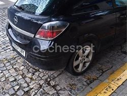 Negro Usado 2006 Opel Astra GTC Sport Berlina | 1900 € (Buen precio)