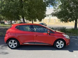 Rojo Usado 2014 Renault Clio IV Dynamique Berlina | 9000 € (Precio justo)