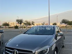 Gris / plata Usado 2014 Mercedes A180 Style Berlina | 12.000 € (Caro)