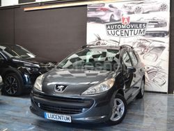Gris / plata Usado 2008 Peugeot 207 Berlina | 3999 € (Precio justo)