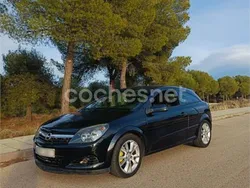 Negro Usado 2007 Opel Astra GTC Sport Berlina | 1900 € (Super precio)