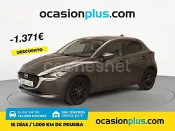 Gris / plata Usado 2020 Mazda 2 Edition Berlina | 15.090 € (Un poco caro)