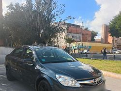 Azul Usado 2009 Opel Astra Edition Berlina | 3500 € (Buen precio)