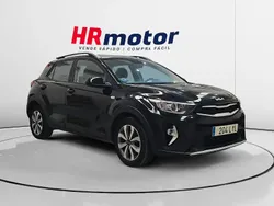 Usado 2022 Kia Stonic SUV | 13.590 € (Precio justo)