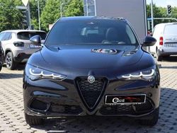 Negro Usado 2022 Alfa Romeo Stelvio Ti SUV | 39.990 €