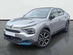 Gris Usado 2023 Citroën e-C4 Shine Berlina | 18.790 €