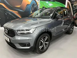 Gris / plata Usado 2019 Volvo XC40 R-Design SUV | 25.999 € (Caro)
