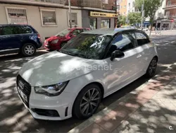 Blanco Usado 2014 Audi A1 Attraction Utilitario | 8590 € (Precio justo)