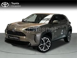 Beige Usado 2022 Toyota Yaris Cross Style SUV | 25.900 € (Precio justo)