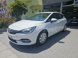 Blanco Usado 2020 Opel Astra Berlina | 10.800 € (Precio justo)