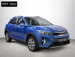 Azul Usado 2024 Kia Stonic SUV | 19.990 € (Un poco caro)