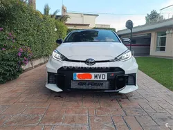 Blanco Nuevo 2024 Toyota Yaris Berlina | 54.000 €