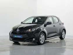 Usado 2021 Toyota Yaris Hybrid Active | 18.690 € (Precio justo)