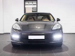 Gris Usado 2011 Porsche Panamera 4S Berlina | 32.500 € (Precio justo)