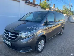 Mercedes V220