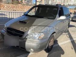 Gris / plata Usado 2005 Kia Carnival LX Monovolumen | 3850 €