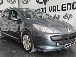 Gris / plata Usado 2007 Peugeot 307 Berlina | 2999 € (Precio justo)