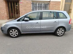 Etiqueta b (amarilla) Usado 2009 Opel Zafira Essentia Monovolumen | 3400 € (Precio justo)