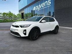 Blanco Usado 2020 Kia Stonic Edition 7 SUV | 16.200 € (Precio justo)