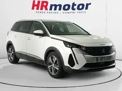 Usado 2022 Peugeot 5008 Allure Monovolumen | 21.899 € (Precio justo)