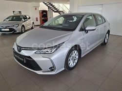 Gris / plata Usado 2019 Toyota Corolla Active Berlina | 19.900 € (Un poco caro)