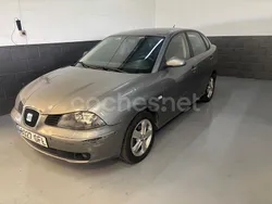 Beige Usado 2008 Seat Cordoba Berlina | 2450 € (Precio justo)