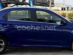 Azul Usado 2018 Citroën C-Elysee I PureTech Berlina | 6900 € (Precio justo)