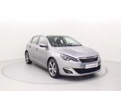 Gris / plata Usado 2015 Peugeot 308 Allure Berlina | 9980 € (Precio justo)