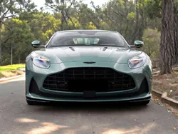 Verde Nuevo 2024 Aston Martin DB12 Coupe | 309.900 €