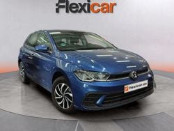 Azul Usado 2024 VW Polo Life Berlina | 15.990 € (Super precio)