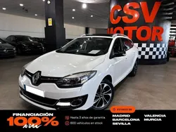 Blanco Usado 2015 Renault Mégane III Bose Edition Berlina | 7650 € (Buen precio)