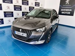 Usado 2023 Peugeot 208 Allure Utilitario | 14.500 € (Precio justo)