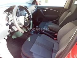 Rojo Usado 2016 VW Polo Advance Berlina | 10.950 € (Un poco caro)