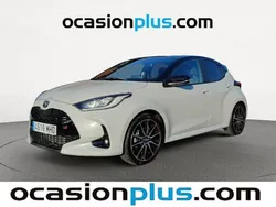 Gris Usado 2023 Toyota Yaris Sport | 22.637 € (Precio justo)