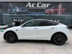Blanco Usado 2023 Tesla Model Y Performance SUV | 36.500 € (Precio justo)