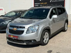 Gris / plata Usado 2011 Chevrolet Orlando LTZ Monovolumen | 7500 € (Precio justo)