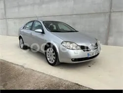 Gris / plata Usado 2002 Nissan Primera Visia Berlina | 2280 €