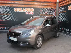 Gris / plata Usado 2018 Peugeot 2008 Style SUV | 12.500 € (Precio justo)