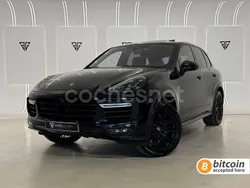 Negro Usado 2015 Porsche Cayenne Turbo SUV | 45.900 €