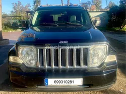 Negro Usado 2010 Jeep Cherokee Limited SUV | 12.000 €