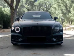 Verde Usado 2022 Bentley Flying Spur Berlina | 265.000 €