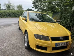 Amarillo Usado 2004 Fiat Stilo Dynamic Berlina | 1750 € (Precio justo)
